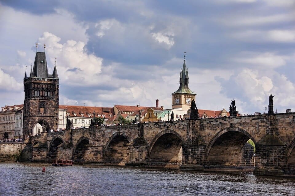 charles-bridge-1530057_960_720