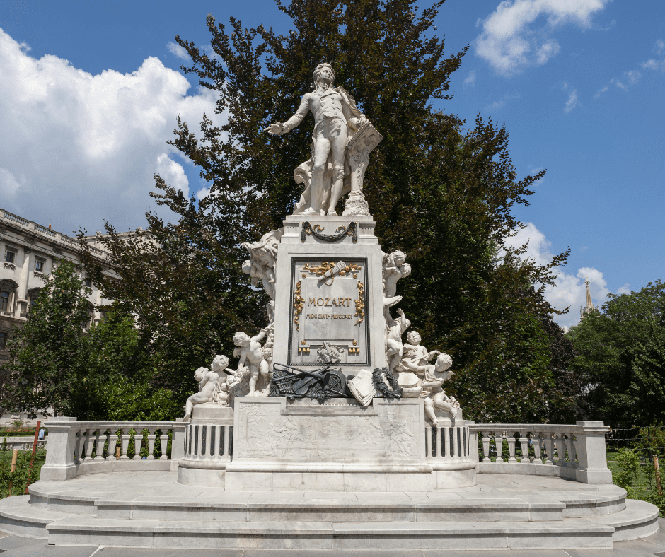 mozart monument in vienna