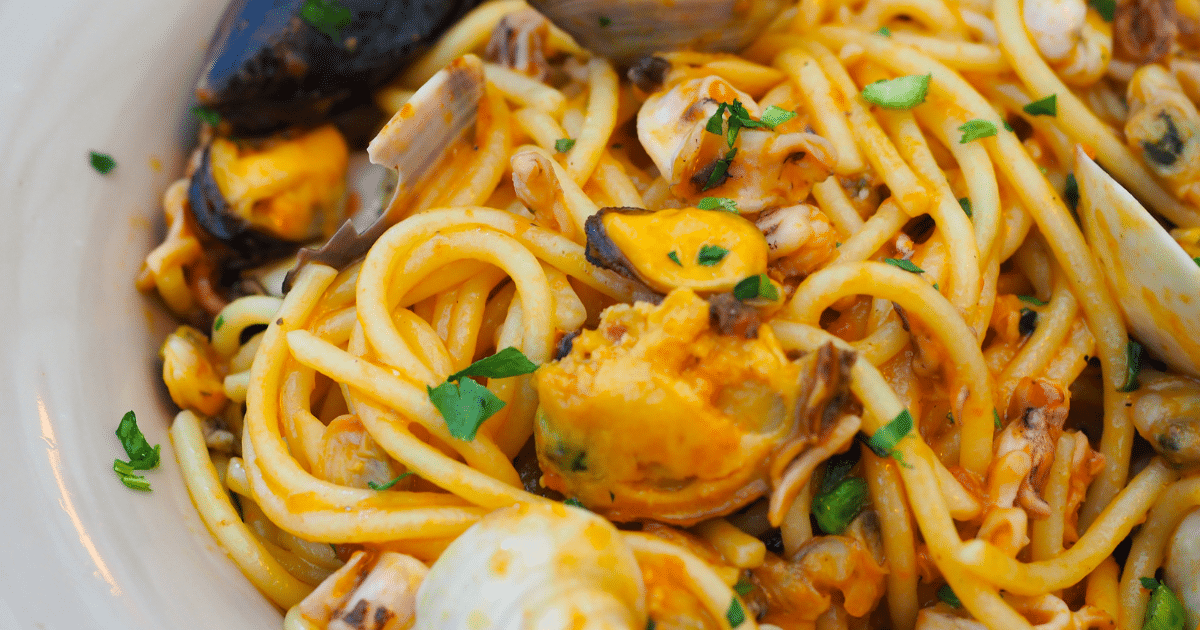 southern italy dish seafood pasta